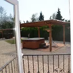 Garden Vendeghaz 3* Makó