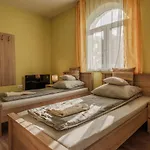 Garden Vendeghaz B&B 3*