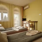 Garden Vendeghaz B&B Makó