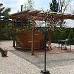 Garden Vendeghaz 3* Makó