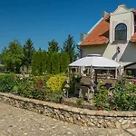 B&B Garden Vendeghaz 3*