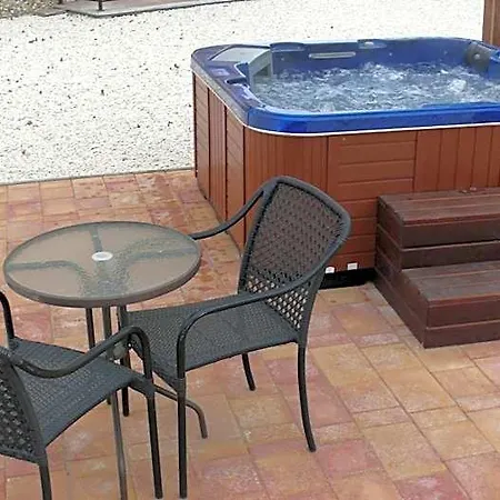 Garden Vendeghaz Nocleg ze śniadaniem Makó